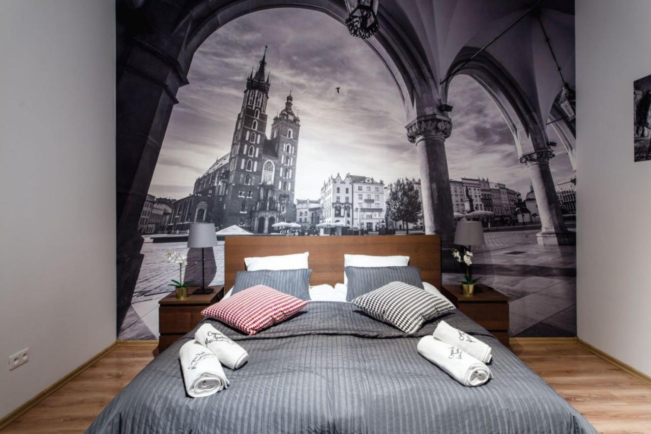 Cracow Rent Apartments - Spacious Apartments For 2-7 People In Quiet Area - Kolberga Street Nr 3 - 10 Min To Main Square By Foot Krakow Dış mekan fotoğraf